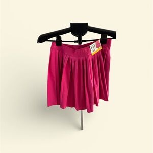 Tretorn Pleated Tennis Skirt w/Built in Shorts– NWT